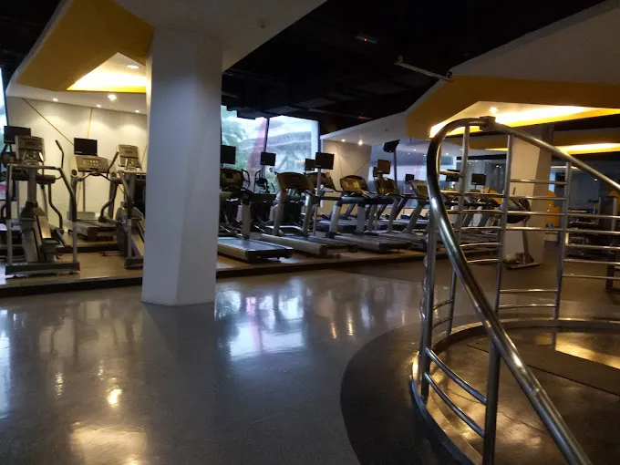 Goldsgym Summerecon Mall Serpong